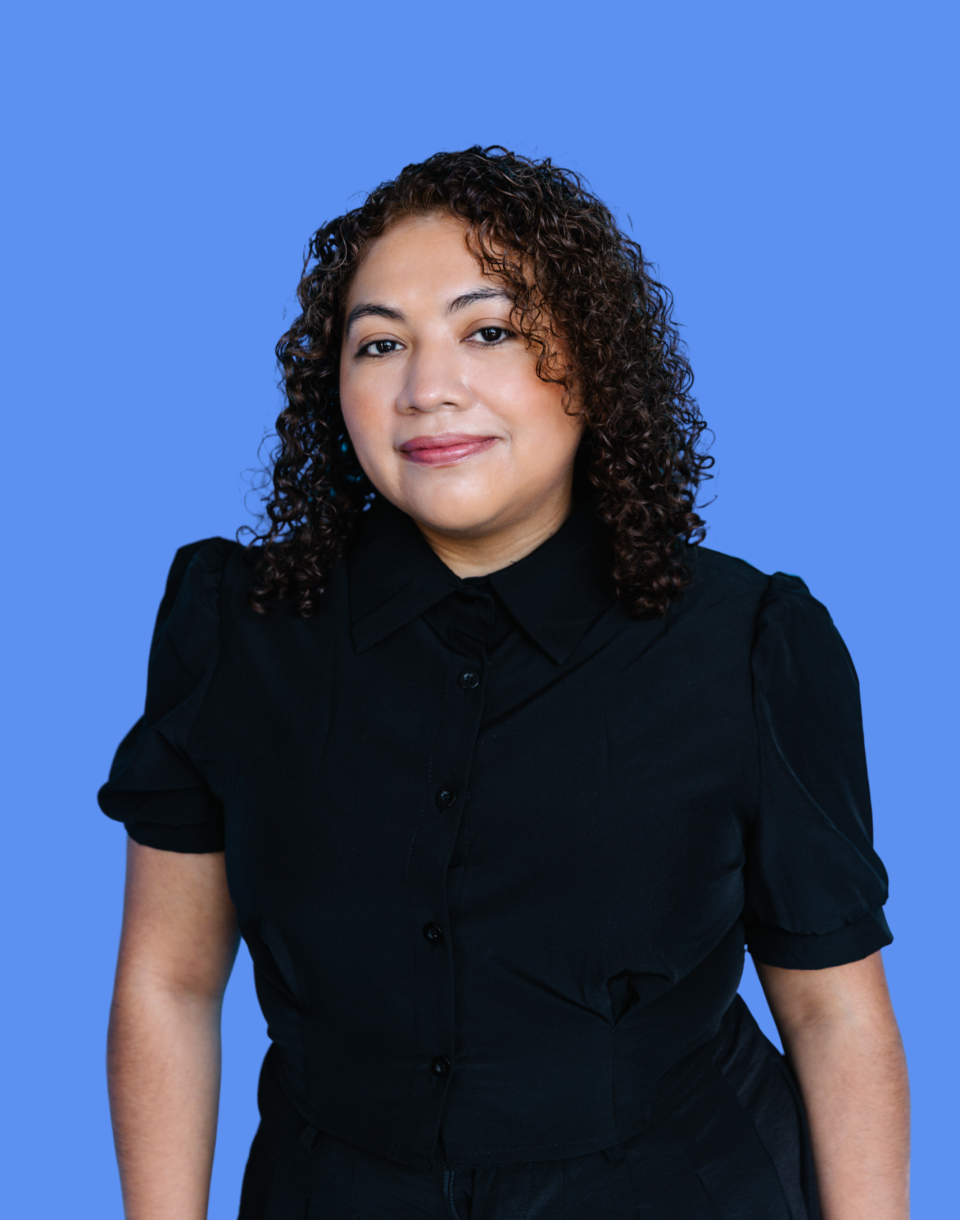Maribel Headshot-2